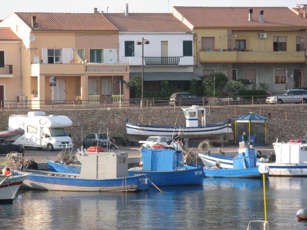Borgo Spiaggia Vista Mare Isola Rossa Quarto foto