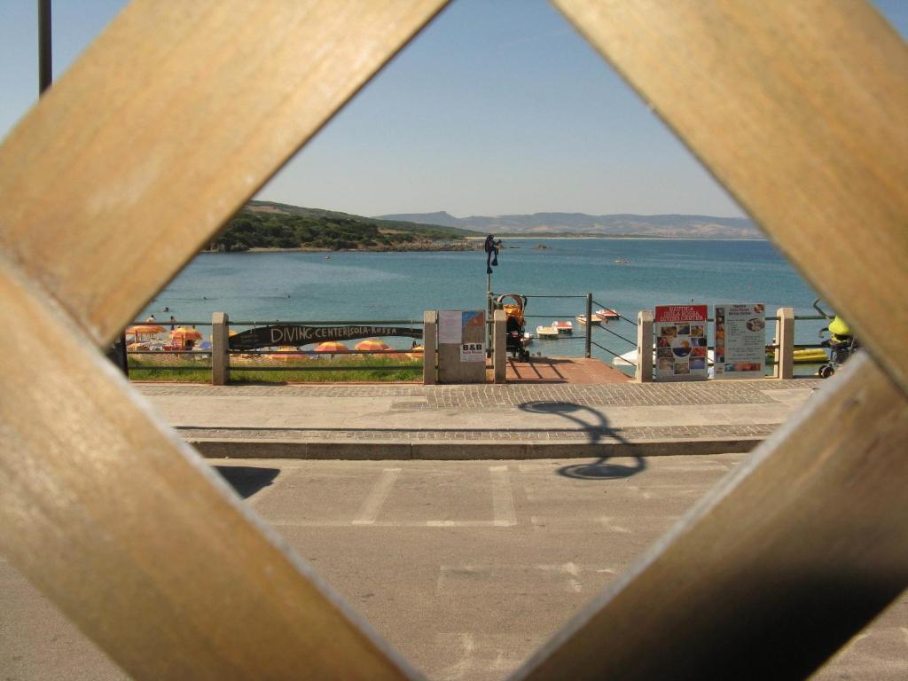Borgo Spiaggia Vista Mare Isola Rossa Quarto foto